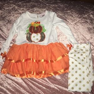 Pumpkin dress with leggings